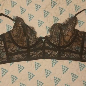 BUNDLE 3/$20! Victoria's Secret Unlined Black Demi